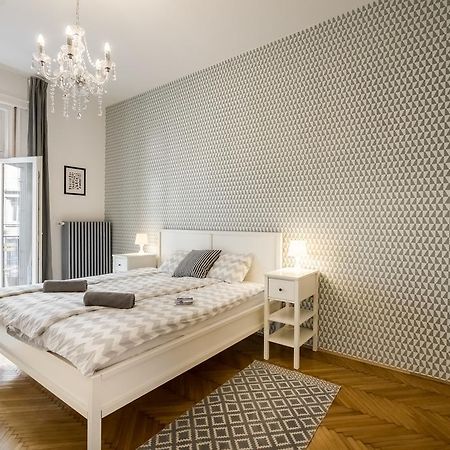 Bpr Charming Design Apartment With Balcony, A/C 부다페스트 외부 사진
