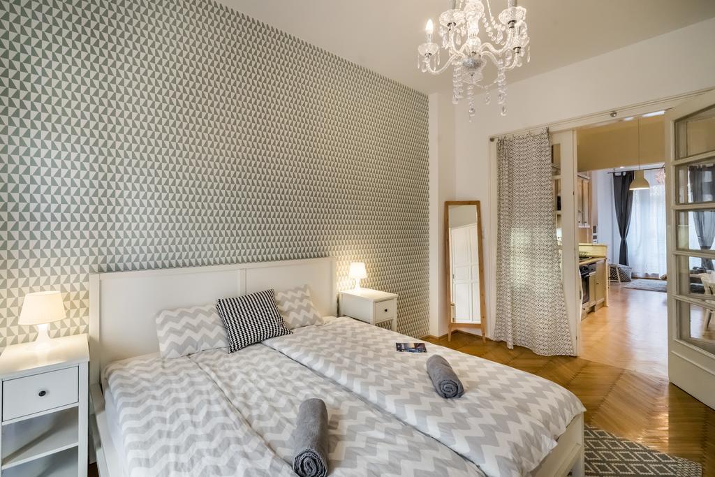 Bpr Charming Design Apartment With Balcony, A/C 부다페스트 외부 사진